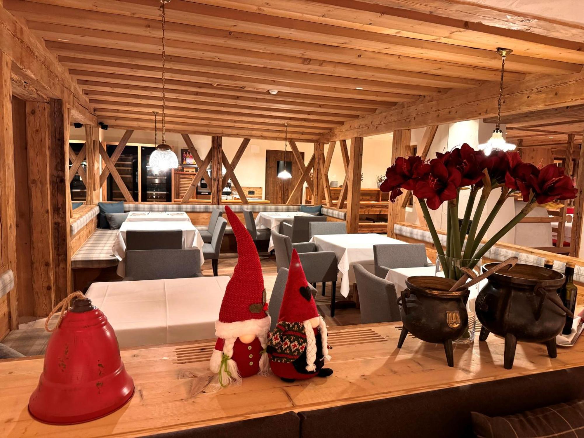 Hotel Gran Fanes Corvara In Badia Luaran gambar