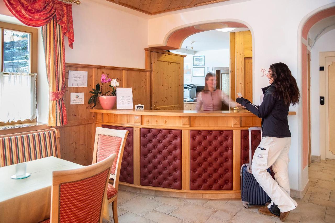 Hotel Gran Fanes Corvara In Badia Luaran gambar
