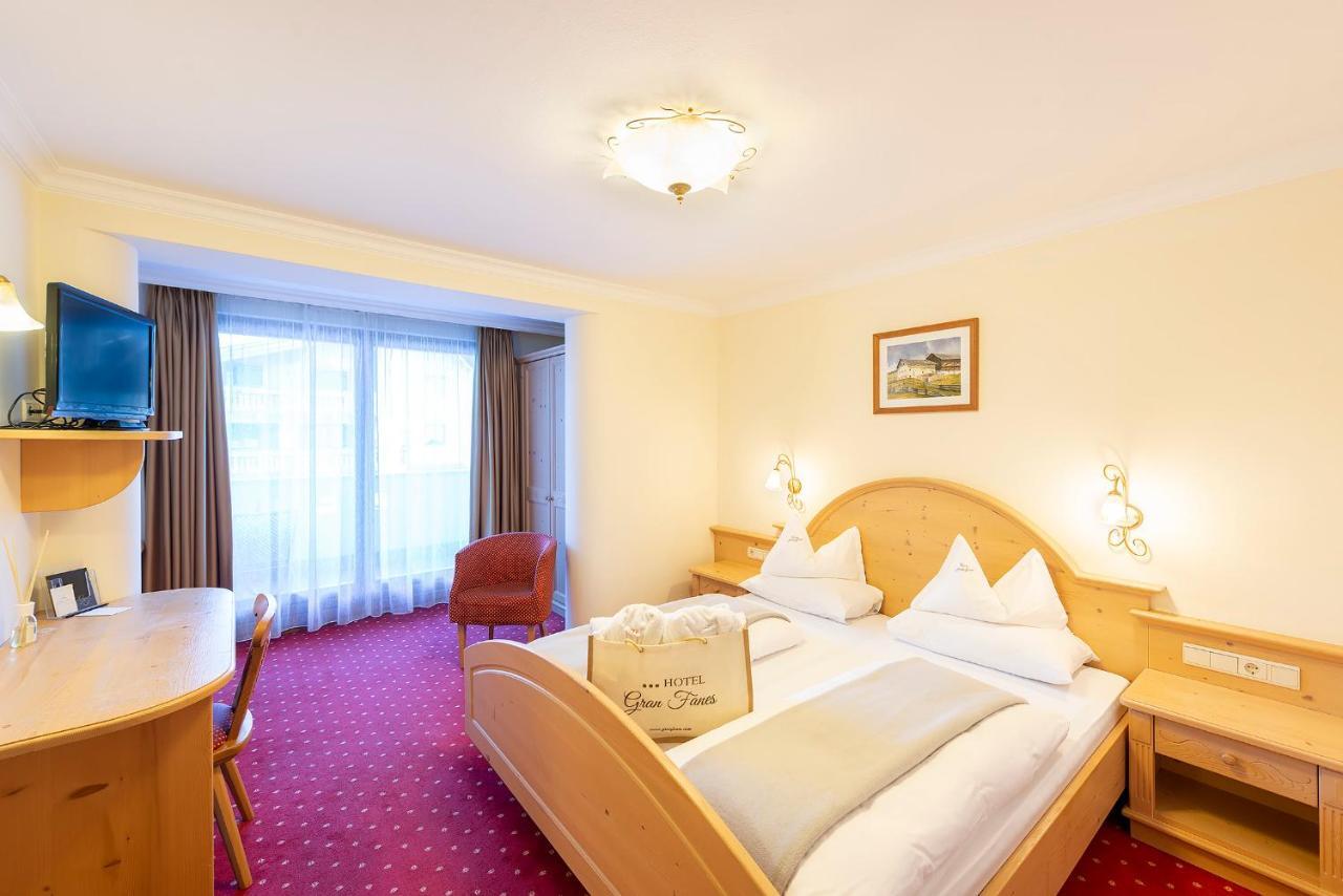 Hotel Gran Fanes Corvara In Badia Luaran gambar